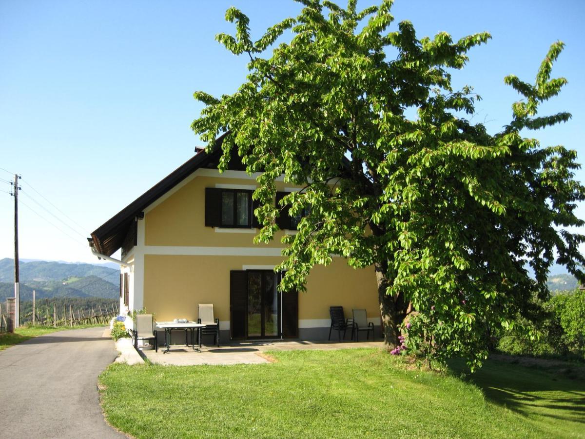 Gaestehaus Grasch Kitzeck im Sausal Exterior photo